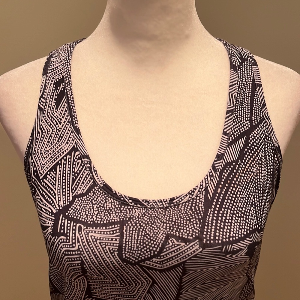 Lululemon Racer Back Tank - Picture 2 of 4